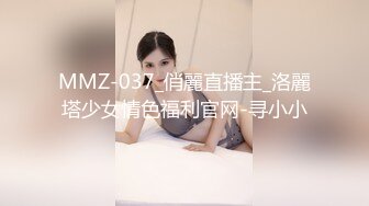 黑客破解家庭网络摄像头偷拍正值狼虎之年夫妻房事媳妇被舔的时候估计是爽感上头一直手揉着自己的葡萄 (2)