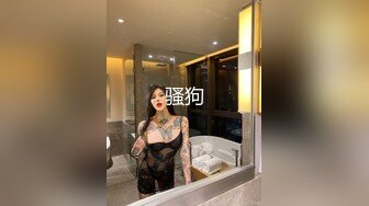 小伙搞醒午睡的女朋友来一炮小哥口活不错啊