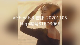 -大红唇骚女被两男3P 白丝袜丁字裤翘起屁股看穴 两根JB轮流舔 骑乘上下一起插