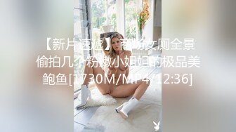 蓝裙大白腚的妹子后撅腚少毛清晰阴户逼上还挂着白带 (2)