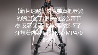 商场女厕全景后拍短发美女的小嫩鲍