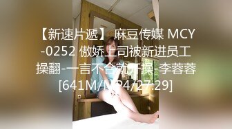 女大学生很乖嫩 (2)