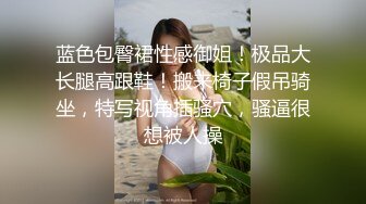 非常不错的角度偷窥农民工夫妻在简陋蜗居激情真会玩还拿出手机来自拍