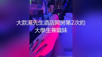 【巨乳肥臀白虎穴】推特巨乳温柔妹妹『九儿』爆乳私拍《楼道滴蜡》点满玫瑰花瓣蜡烛 滴到九儿肉体上