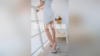 寂寞的小少妇深夜跟她的小哥哥恩爱缠绵给狼友看，全程露脸口交大鸡巴，让小哥吃奶舔逼多体位爆草抽插呻吟